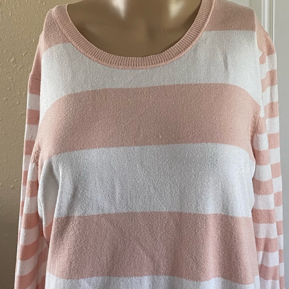 Calvin Klein. Pretty in pink women’s sweater. - Picture 1 of 4